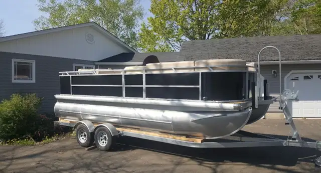 Pontoon boat kits and parts in Boat Parts, Trailers & Accessories in Fredericton - Image 9