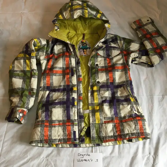 Burton Snowboard Jacket Women’ S