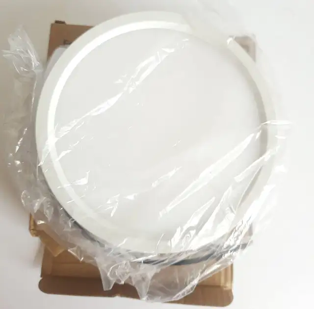 5" Round LED Slim Surface Light - White, 4000K in General Electronics in Burnaby/New Westminster - Image 2