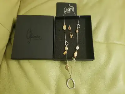 New Women Glamour Necklace Chain With Matching Earrings Set, View more