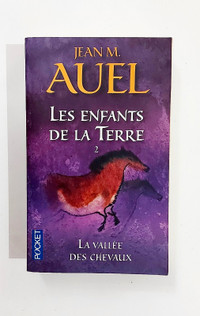 Roman - J. M. Auel - LA VALLÉE DES CHEVAUX - Livre de poche