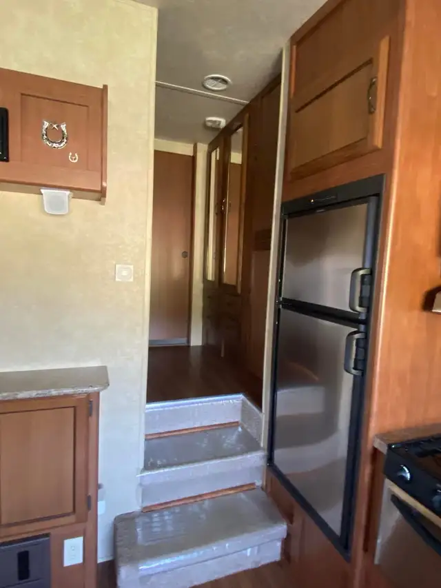 Roulotte à selette in RVs & Motorhomes in Lévis - Image 7