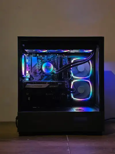 RTX 4070 Super Gaming PC┃Ryzen 7 7700x┃32GB DDR5┃1TB NVMe~, View more