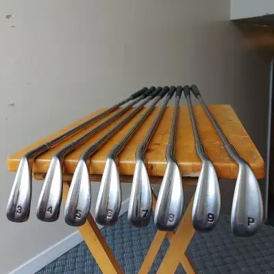 Pat Simmons Tiger Shark Iron Set (RH) - $135.00, View more