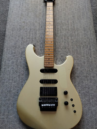 Ibanez Good Condition Pro Line 1550 Pearl white  asking $425 obo