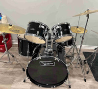 Mapex Tornado - Full set drum kit