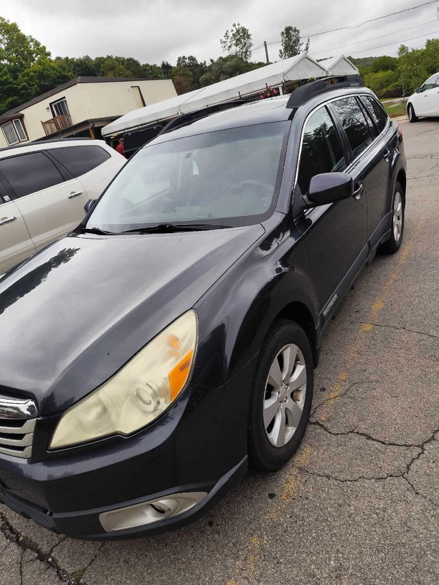 2011 Subaru Outback 276k, $3995 in Cars & Trucks in Mississauga / Peel Region - Image 3