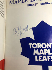 Toronto Maple Leafs Autograpged  Magazine 