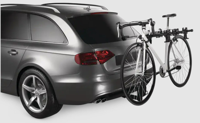 Thule Bike carrier Rack hitch mounted four bike Bicycle in Clothing, Shoes & Accessories in Mississauga / Peel Region