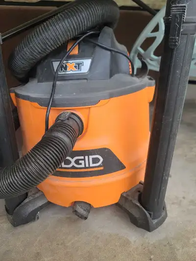 Ridgid shop vac, View more
