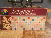SCRABBLE crossword game Jeu Scrabble anglais an 83 je poste