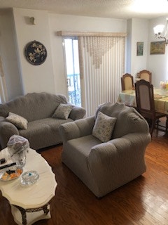 2 Bedroom / 1 Full Bathroom Condo for Sale — photo 3