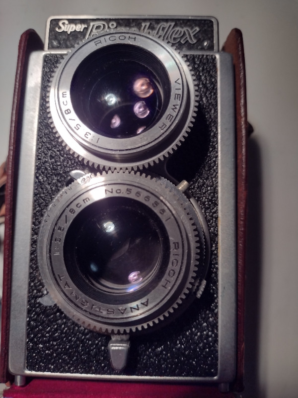 Riken Super Ricohflex twin-lens Reflex 35mm camera Vintage dans Appareils photo et caméras  à Laval/Rive Nord - Image 2
