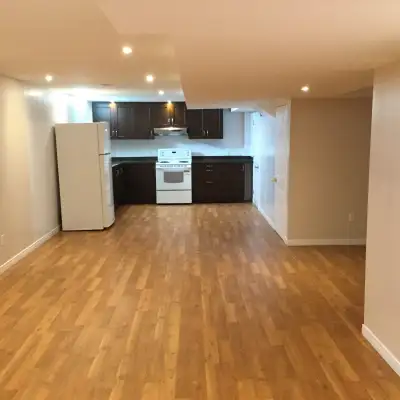 IF YOU SEE THE AD IT IS AVAILABLE Located Morningside and Finch. Scaroborough One bedroom basement....