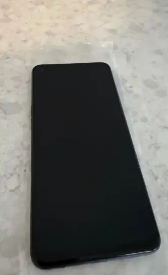 Selling a OnePlus Nord N20 5G in absolute mint, brand-new condition. There are zero cracks, zero scr...