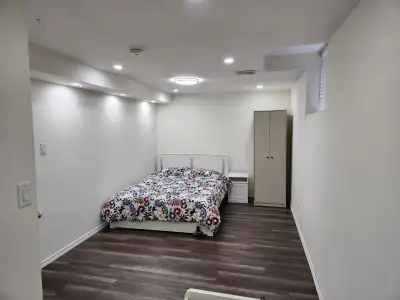 Room Rental (Female Only) near Brock University