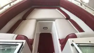 Ce bateau, très peu utilisé, 20 heures depuis acheté en 2020 a vendre cause maladie. Il est prêt à n...