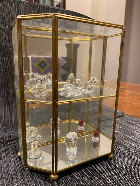 Acryllic case to store your Swarovski Crystal Miniatures in Arts & Collectibles in City of Toronto - Image 3