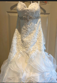 Kenneth Winston Wedding Dress