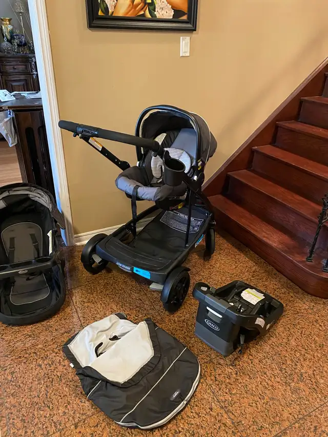 Graco stroller 5 in 1 with car seat , base  in Strollers, Carriers & Car Seats in Markham / York Region - Image 6