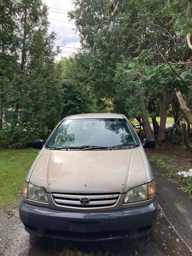 2003 Toyota Sienna CE V6 – Runs Great – Reliable Work/Delivery — photo 4