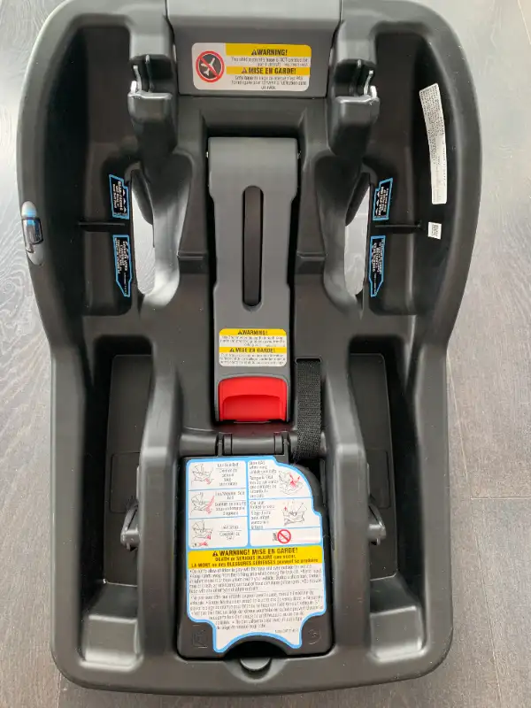 Graco Infant Car Seat with Base in Strollers, Carriers & Car Seats in City of Toronto - Image 4