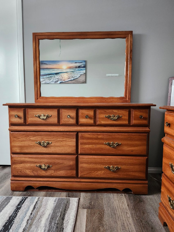 6 piece bedroom furniture in Dressers & Wardrobes in Winnipeg - Image 2
