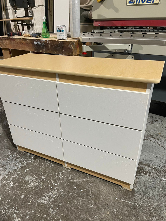 premium dresser for sale in Dressers & Wardrobes in Mississauga / Peel Region - Image 3