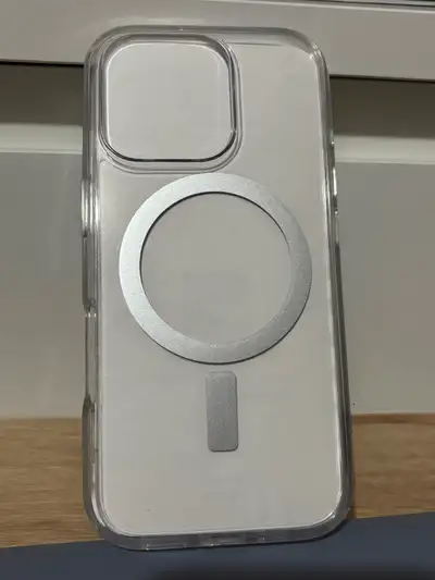 Selling iPhone 16 Pro Otterbox case $25.00, View more