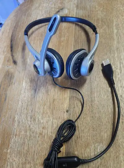 Listen up, music lovers! I'm selling my Logitech H390 USB Headset, perfect for clear communication a...