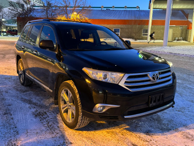 2012 Toyota Highlander Limited (NO ACCIDENTS)