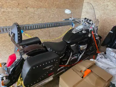 MAKE ME AN OFFER!!!! ️ FOR SALE – HARLEY DAVIDSON TRI GLIDE + SUZUKI C50 T + TRAILER ️ Selling the w...