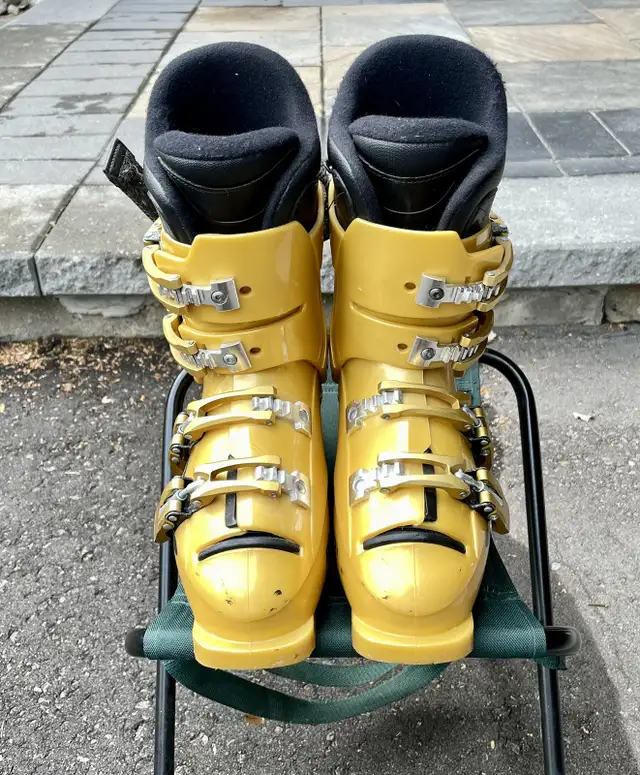 Rossignol Elite Pro 1 Gold Ski Boots Men’s 5 or Women’s 6 in Ski in Markham / York Region - Image 2