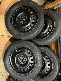 Winter Tires 215/55/r17 Michelin or Rims
