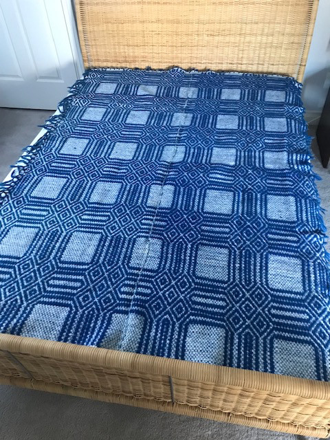 Warm Blue Throw / Blanket - Home Decor in Bedding in Markham / York Region
