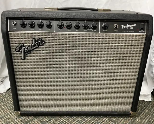 Fender Performer 650 Solid State AMP in Amps & Pedals in North Bay - Image 2