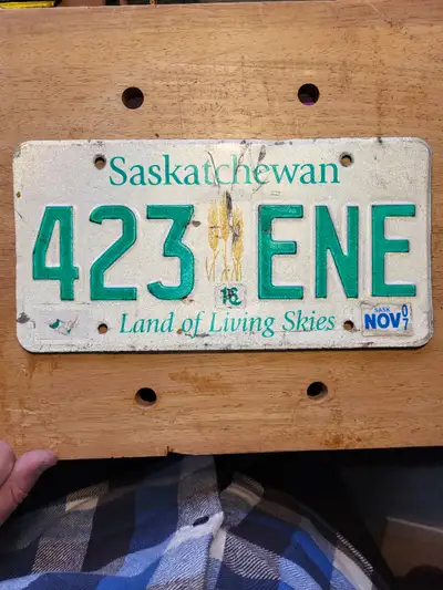 Vintage Saskatchewan license plate