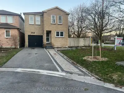 This detached house sits on a premium corner lot at the end of a quiet no-exit street. The interior...