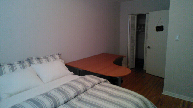 Pilot accommodation - YYZ - (the Non) Crashpad - Pilots only in Room Rentals & Roommates in Mississauga / Peel Region - Image 4