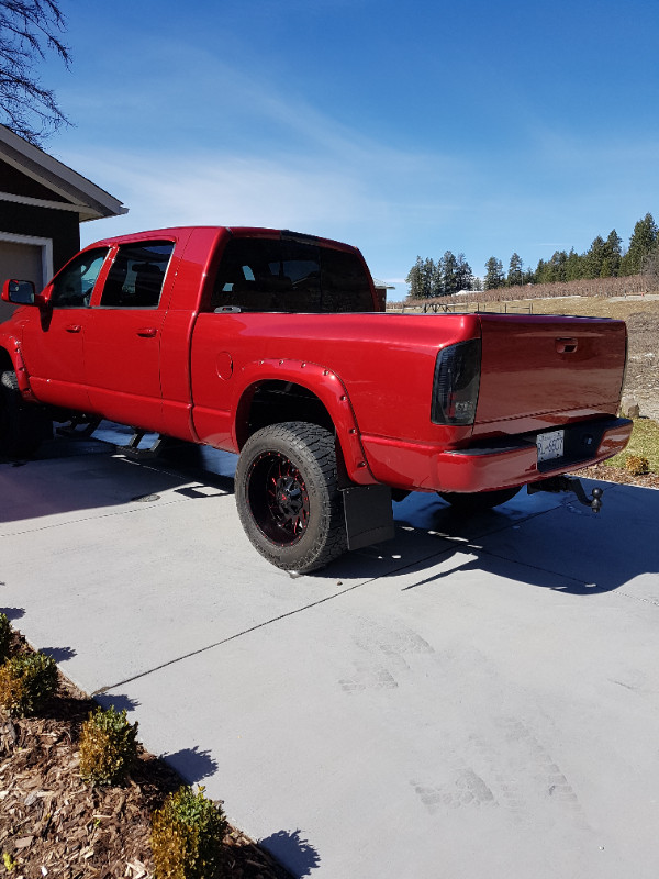 2007 DODGE 3500/M/C RED in Cars & Trucks in Cranbrook - Image 3