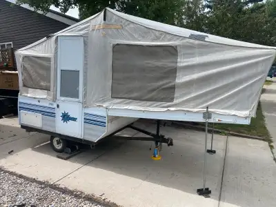 This unique trailer has upgraded lights, wiring for you to plug in a power bar, new full Queen sized...