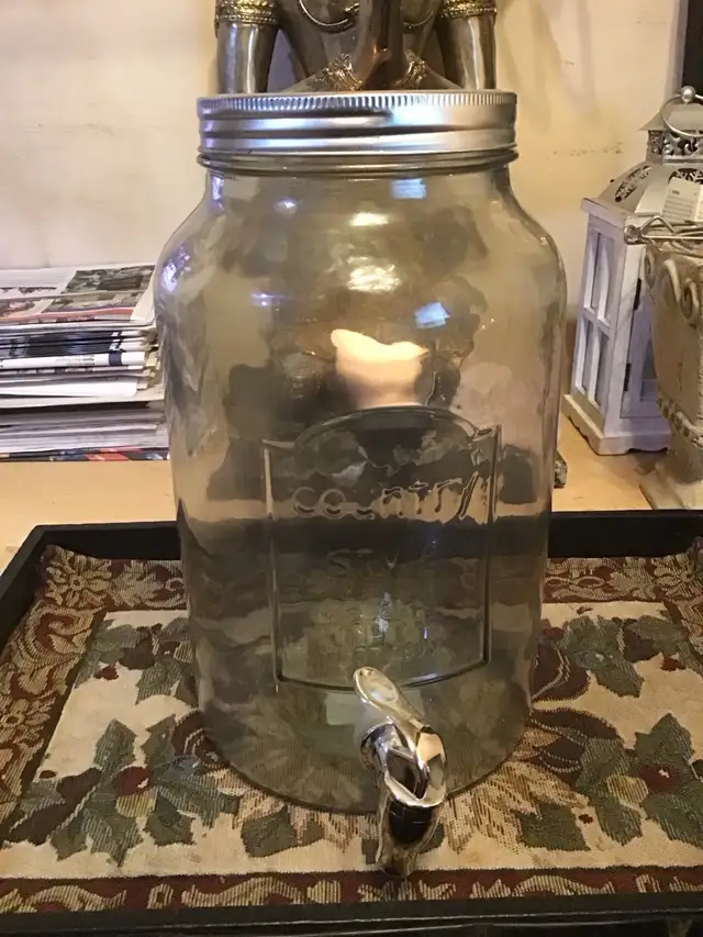 Jar Glass Drink & Beverage Dispenser 5.75 L