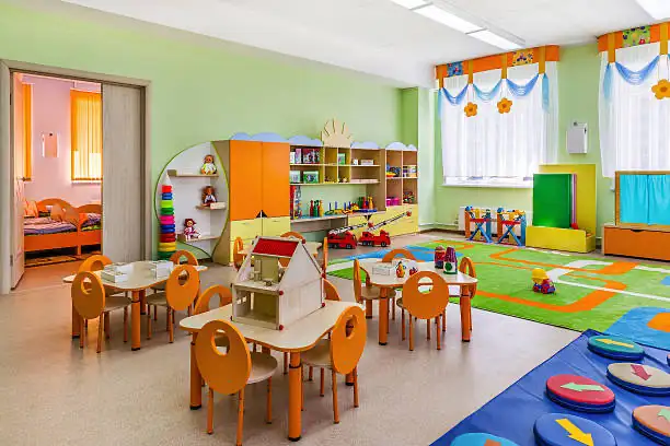 day care 582387486604011522