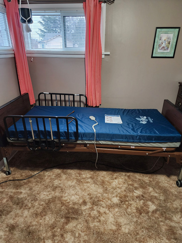 Twin Hospital Bed in Beds & Mattresses in Thunder Bay