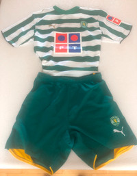 Sporting Lisbon Retro Soccer Kit