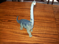 Vintage 1988 The Carnegie Safari Brachiosaurus 14" Tall Dinosaur