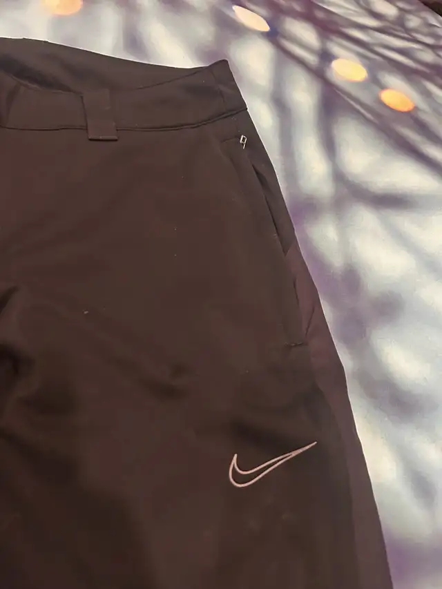 Nike Storm Fit Men’s Golf Pants - Size XS in Golf in Ottawa - Image 5