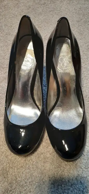 WOMEN'S SIZE 7 SHOES, View more