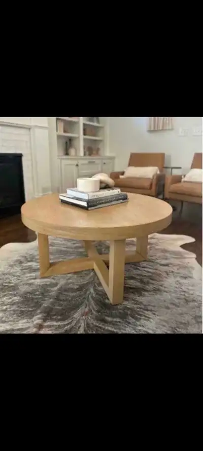 Dimensions: • Diamètre: 96.52 cm • Hauteur: 45.72 cm