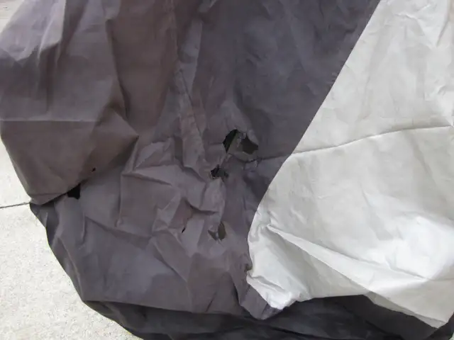 GEARS Motorcycles Cover in Motorcycle Parts & Accessories in Hamilton - Image 7